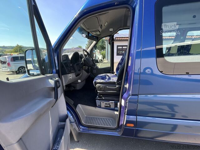 Transportul de călători Mercedes-Benz 519 CDI Sprinter