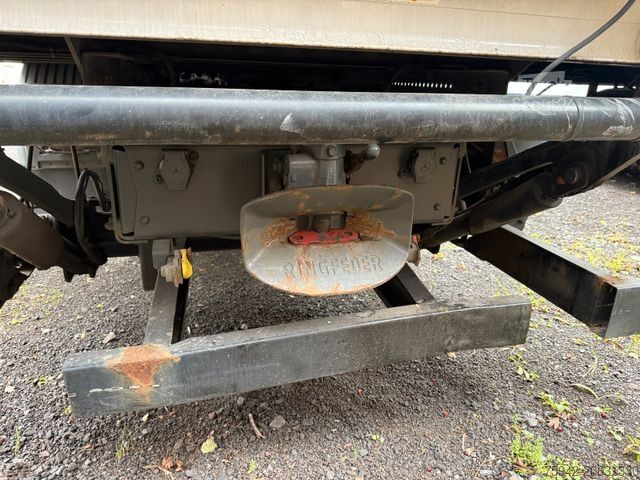 Camion plateau avec bâche MERCEDES-BENZ Atego 3 1224 LBW MOTORSCHADEN