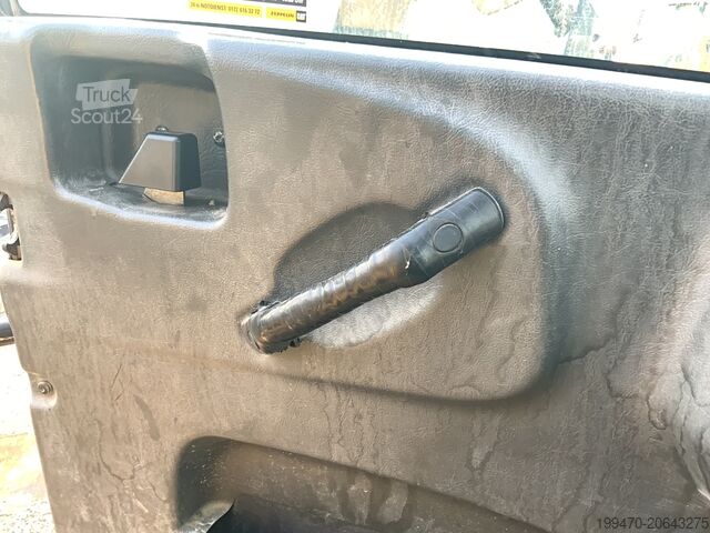 Šarnīru pašizgāzējs Caterpillar 735B