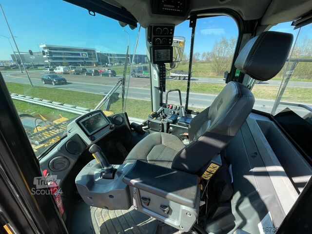 Hjullastare Caterpillar 972M XE - CE / new tires / new bucket edge