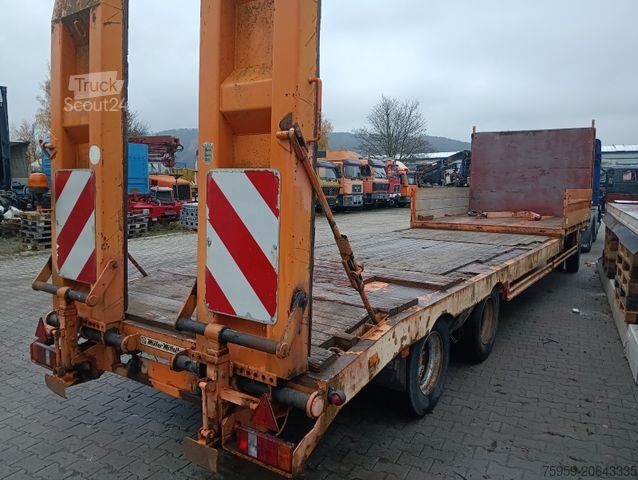 Низкорамный прицеп MÜLLER-MITTELTAL T 3 9,55m 0,90m Rampen, Bordwand vorne ABS SAF