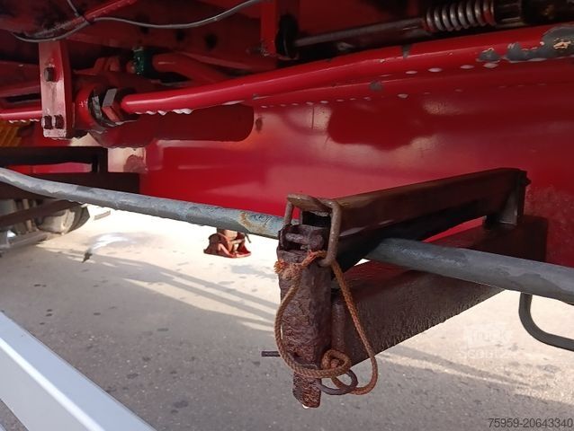 Návěs s pohyblivou podlahou REISCH RSBS35/24LK 92m3WalkingFloor SAF Disc Boden Top