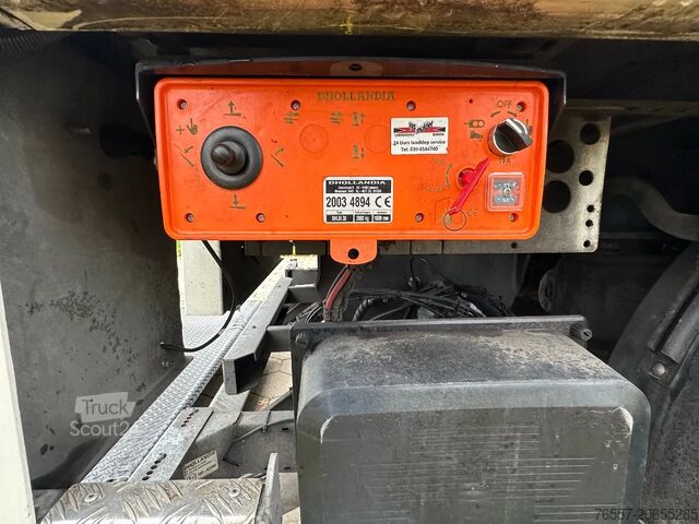 Kufr Pacton PACTON GESLOTEN AANHANGER MET LAADKLEP