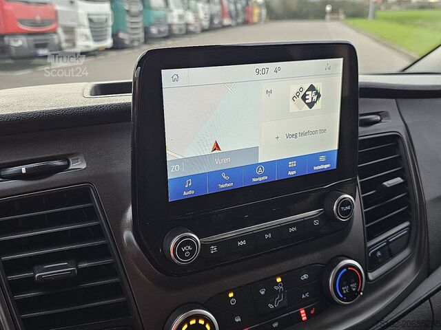 Kombi med högt tak FORD TRANSIT CUSTOM 2.0 L2H1 Navi Euro6