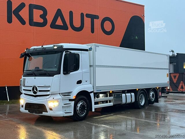 Transportēšana saldētavā/aizsaldētavā Mercedes-Benz Antos 2543 6x2*4 Mitsubishi / BOX L=7573 mm