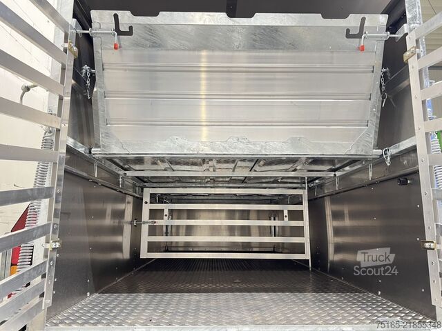 Dyretransporter Nugent L4318H-H-SD Viehanhänger