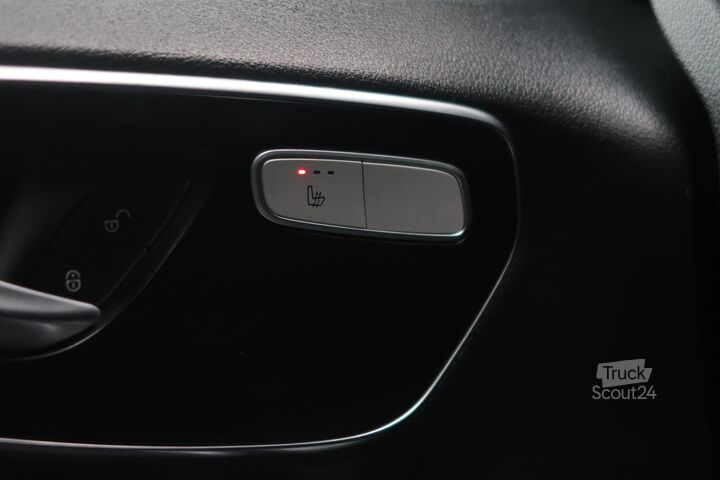 Magastetős kombi Mercedes-Benz Vito 119 CDI Extra Lang DC AUT/ LED/ CAMERA/ 2X...