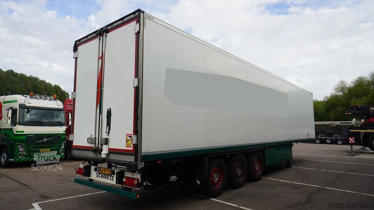 Kølet/frosset transport Schmitz Cargobull 3 AXLE FRIGO TRAILER BI-TEMP