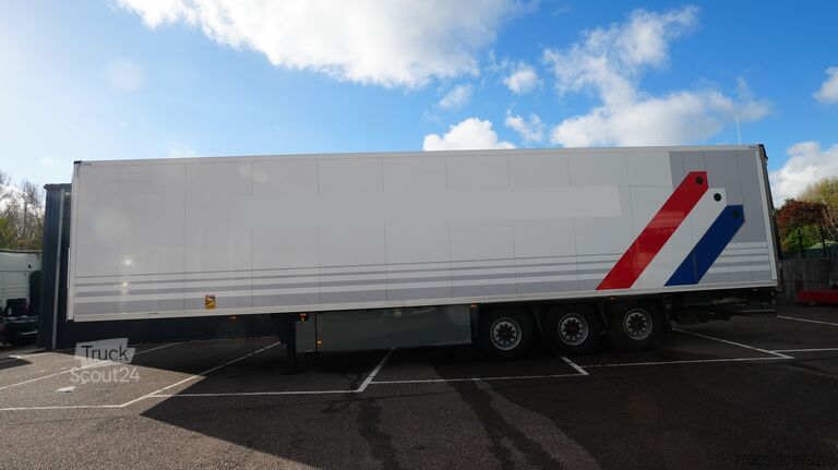 Refrigerated/frozen transport Schmitz Cargobull 3 AXLE FRIGO TRAILER WITH THERMO KING SLX I BI-...