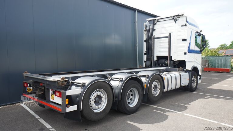 Контейнерные перевозки Volvo FH 460 8X2 20 FT CONTAINER TRANSPORT TRUCK