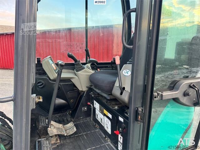 Mini ekskavators Kobelco SK18 Mini excavator w/ Powertilt, 3 buckets, rippe