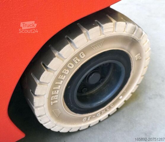 Wózek widłowy Linde H 35 T 1202