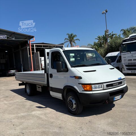 Uzun kasali kamyonet Iveco Daily 35