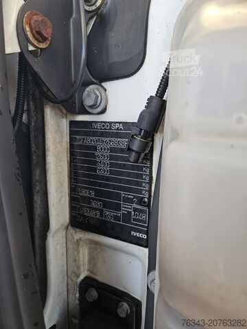 Camião caixa - equipado como oficina IVECO EUROCARGO ML 90E18 - E5 - ATELIER