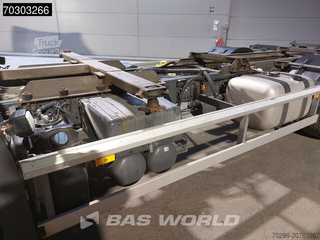 BDF-system Mercedes Antos 2533 Antos 6X2 BDF ADR Full Air Suspensio...