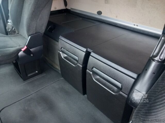 Standarta traktora vienība Mercedes-Benz Actros 1845 LS Big Space