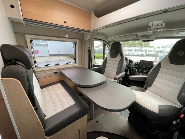 Camping-car PÖSSL Roadcruiser Revolution | Autom.*3. Bett*180 PS