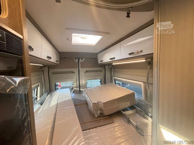 Camping-car PÖSSL Roadcruiser Revolution | Autom.*3. Bett*180 PS