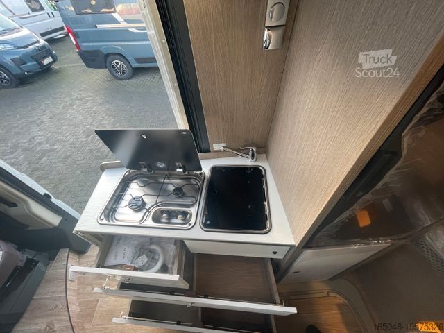 Camping-car PÖSSL Roadcruiser Revolution | Autom.*3. Bett*180 PS