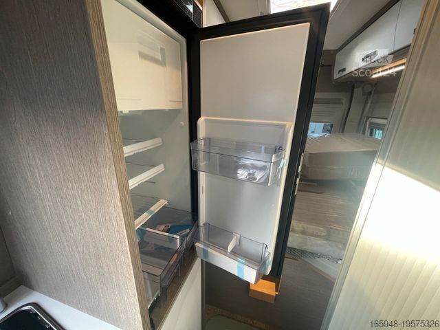 Camping-car PÖSSL Roadcruiser Revolution | Autom.*3. Bett*180 PS