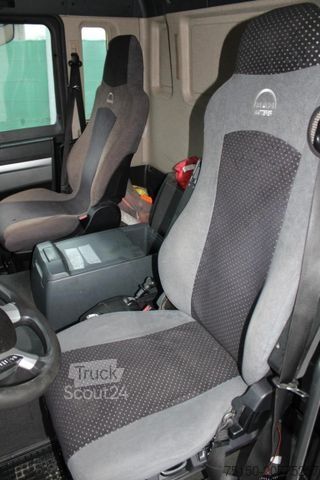 Gru montata su autocarro MAN 26.420 6x2 KRAN PALFINGER PK18502 FUNK Nr: 780