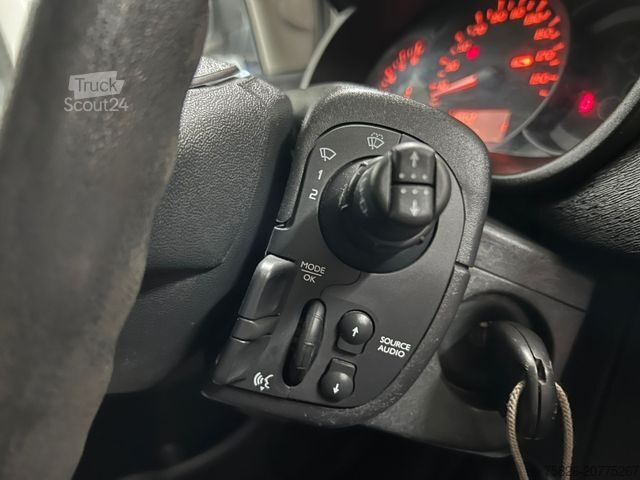 Slēgtais furgons RENAULT Kangoo Rapid*1.Hand*Maxi*Klima*PDC*