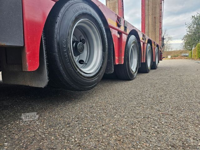 Ημιρυμουλκούμενο χαμηλής φόρτωσης KÄSSBOHRER LB4E 2x Lenckachse 1x Liftachse