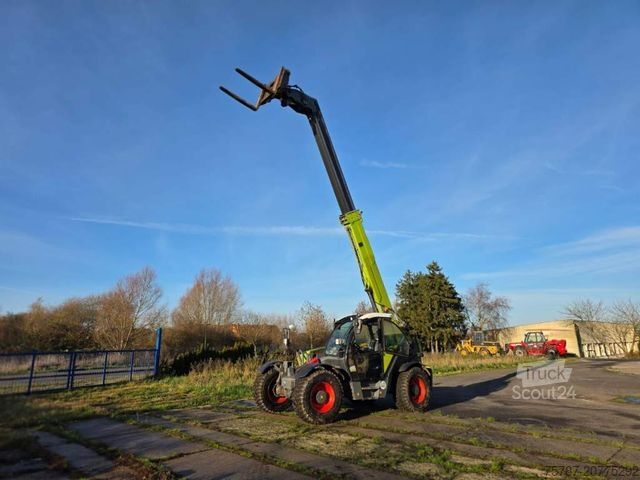 Manipulador telescópico Claas 960 Scorpion VP mit Schaufel + el