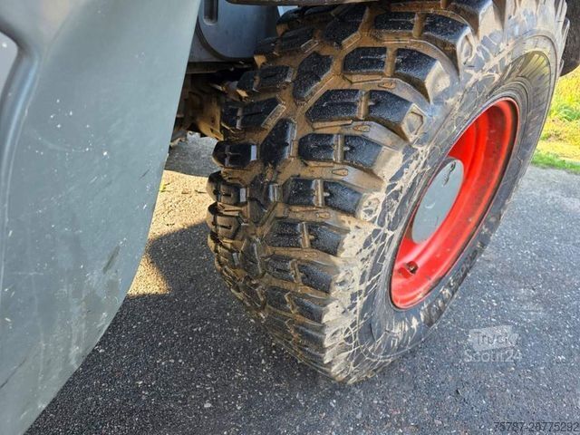 Manipulador telescópico Claas 960 Scorpion VP mit Schaufel + el