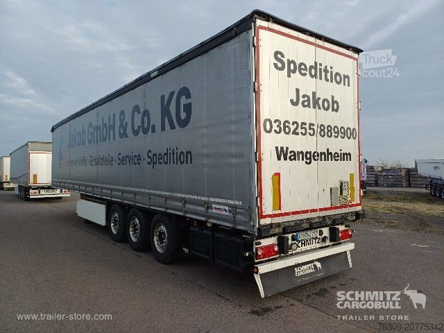 Semirimorchio con telone Schmitz Cargobull Curtainsider Standard Getränke