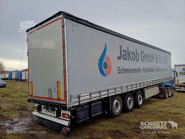 Semirimorchio con telone Schmitz Cargobull Curtainsider Standard Getränke