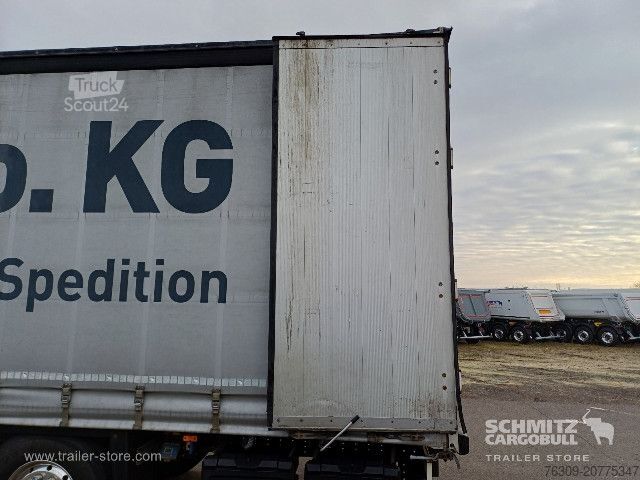Semirimorchio con telone Schmitz Cargobull Curtainsider Standard Getränke