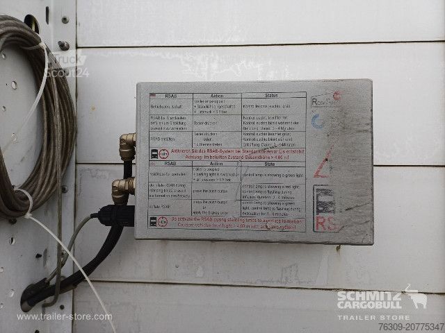 Semirimorchio con telone Schmitz Cargobull Curtainsider Standard Getränke