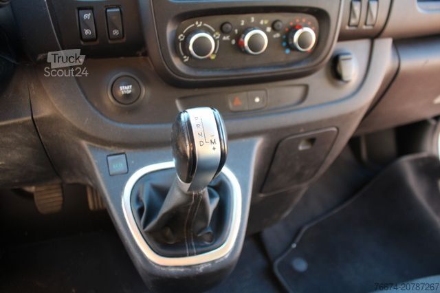 Slēgtais furgons RENAULT Trafic Kasten L1H1 3,0t Automatik Motorschaden