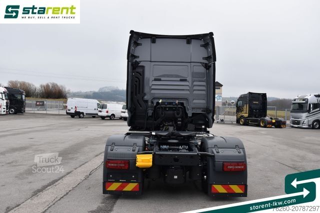 Standardni vlačilec MAN TGX 18.540 LL Retarder Vollluftfederung Standkl.