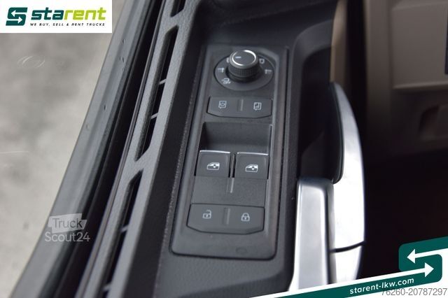 Standardni vlačilec MAN TGX 18.540 LL Retarder Vollluftfederung Standkl.