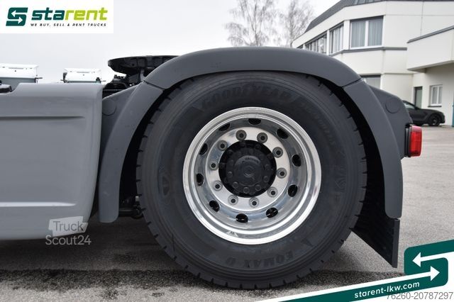 Standardni vlačilec MAN TGX 18.540 LL Retarder Vollluftfederung Standkl.