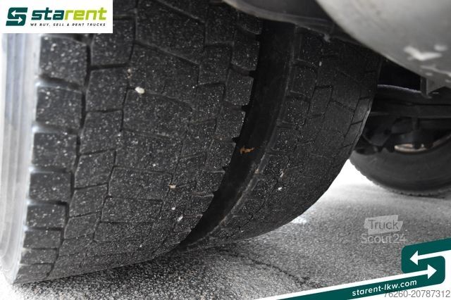 Standardni vlačilec SCANIA 164L V8 580 Highline Retarder Analoger Tacho