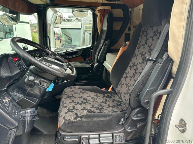 Standardni vlačilec SCANIA S650 V8 Retarder Nebenantrieb Hydraulik