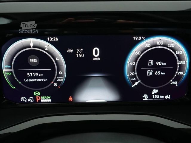 Mikroautobuss VOLKSWAGEN T7 Multivan eHybrid lang 4MOTION NAVI AHK ACC