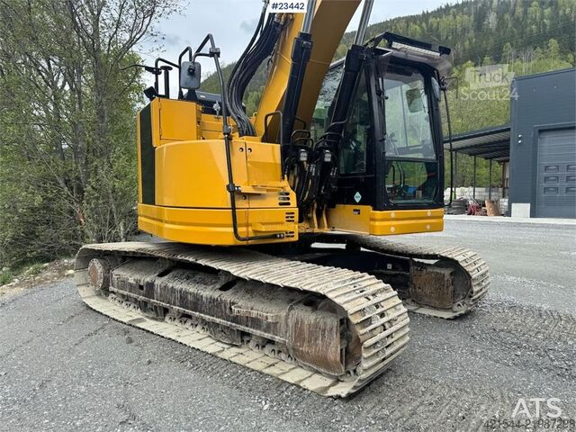 Paletli ekskavatör CAT 325FLCR Excavator – 2 Buckets, R8 Rototilt and Mak