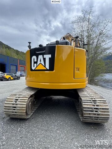 Paletli ekskavatör CAT 325FLCR Excavator – 2 Buckets, R8 Rototilt and Mak