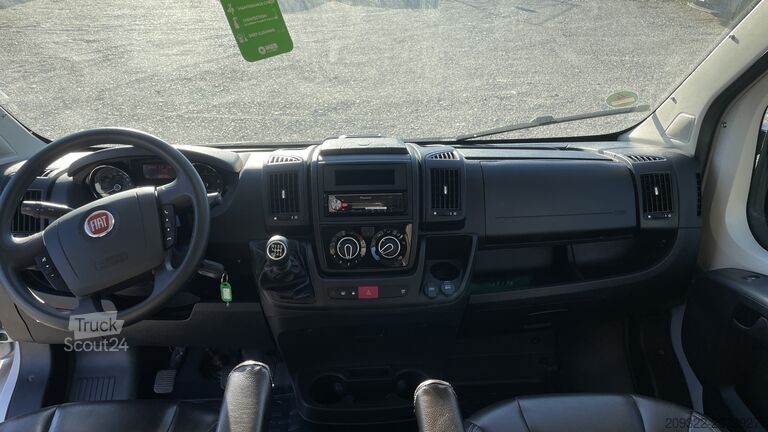 Caravan/camper Fiat Weinsberg Carabus 600 K | 4 Posti Letto | Completamente Attrezzato