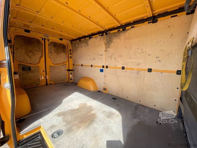 Fourgon tôlé MERCEDES-BENZ Sprinter 314 CDI KA L2H1/ AC/ CargoP./ AHK 2,8t