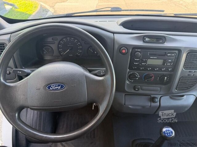 Camion à usage spécial Ford Trans/Tour/Bus 2000