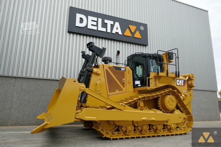Apripista Caterpillar D8T