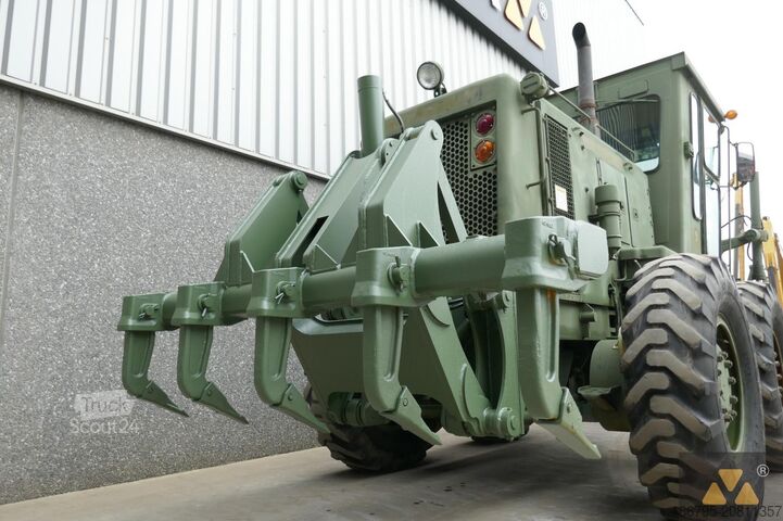 Livellatrice Caterpillar 130G Ex-army