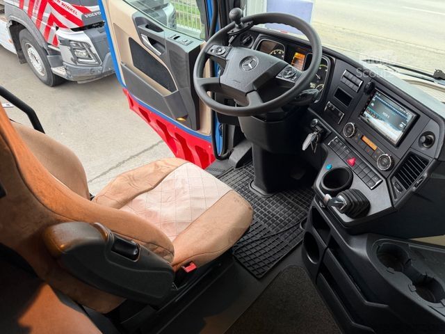 Standard trekkvogn MERCEDES-BENZ Actros 1845 Retarder, Spoiler, 90%, Euro6