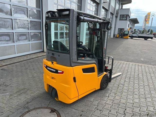 Stivuitor frontal JUNGHEINRICH EFG 215 / Triplex: 4.25m! / SS / 1.573h / 2024