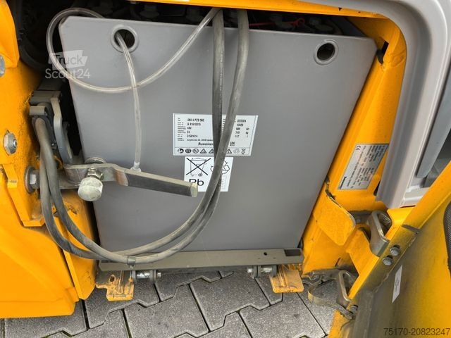 Stivuitor frontal JUNGHEINRICH EFG 215 / Triplex: 4.25m! / SS / 1.573h / 2024